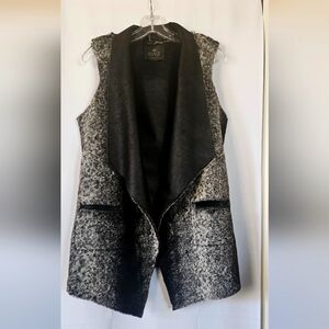 SW3 Bespoke Faux Fur Vest Size‎ Medium